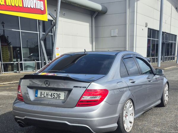 Mercedes-Benz C-Class Saloon, Diesel, 2011, Silver