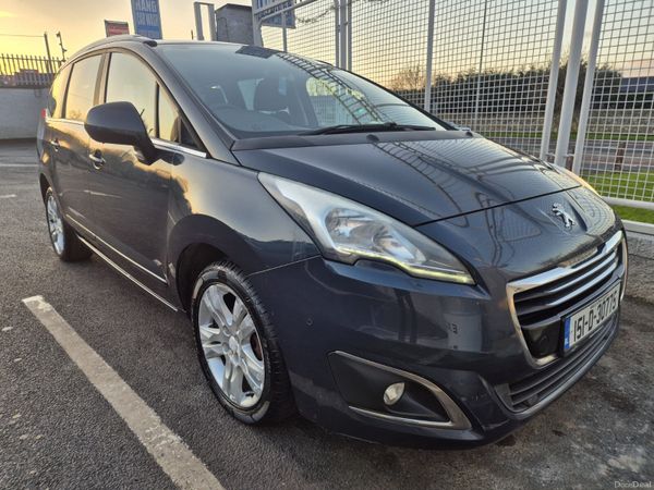 Peugeot 5008 MPV, Diesel, 2015, Blue