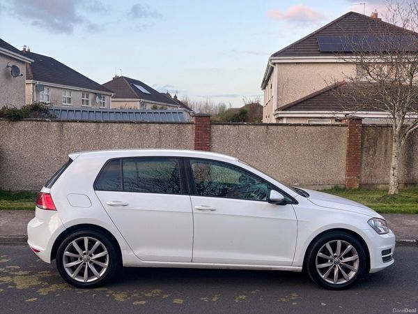 Volkswagen Golf Estate, Diesel, 2015, White