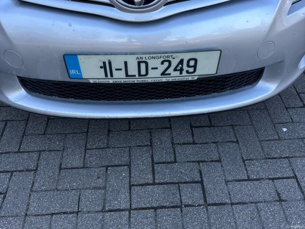 Toyota Auris Hatchback, Petrol, 2011, Silver