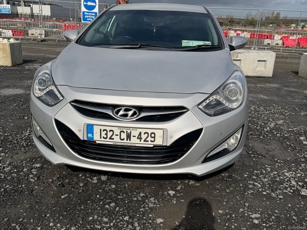 Hyundai i40 Saloon, Diesel, 2013, Silver
