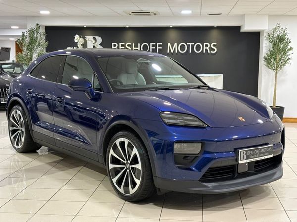 Porsche Macan Estate, Electric, 2025, Blue
