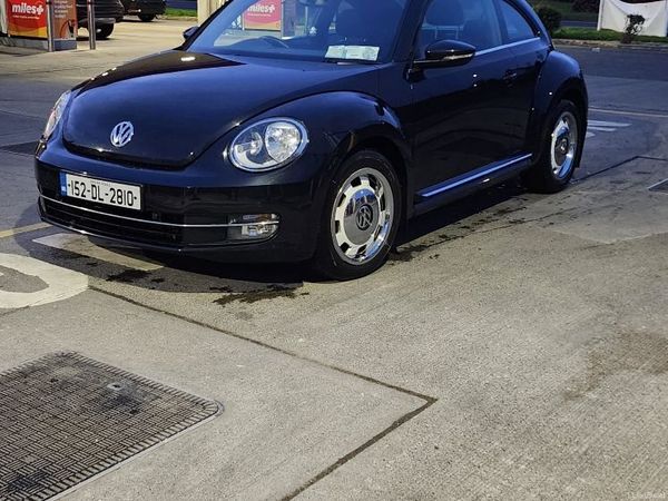 Volkswagen Beetle Hatchback, Diesel, 2015, Black