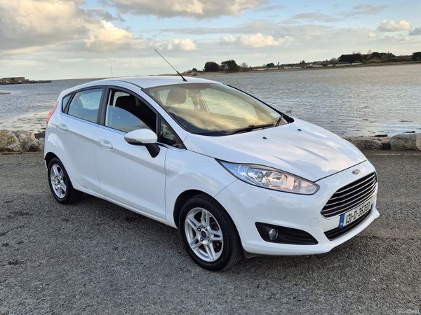 Ford Fiesta Hatchback, Diesel, 2013, White