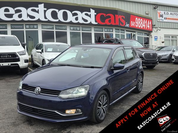 Volkswagen Polo Hatchback, Petrol, 2016, Blue