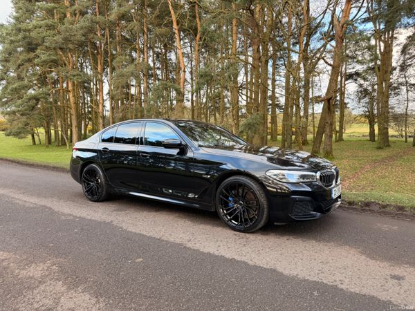 BMW 5-Series Saloon, Petrol Plug-in Hybrid, 2023, Black
