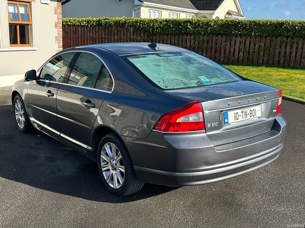 Volvo S80 Saloon, Diesel, 2010, Grey