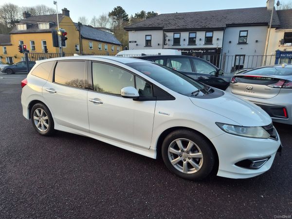Honda Jade Estate, Petrol Hybrid, 2016, White