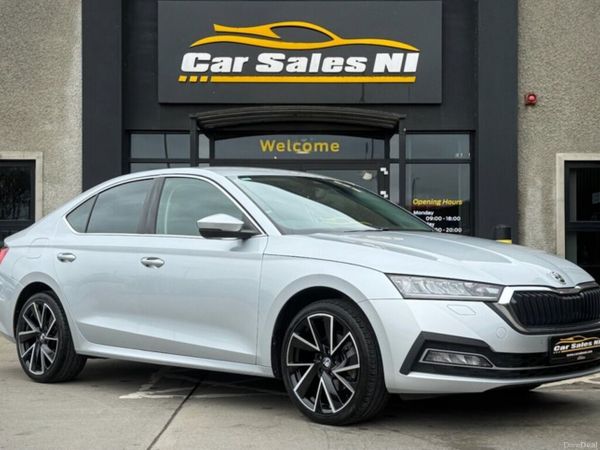 Skoda Octavia Hatchback, Diesel, 2024, Silver