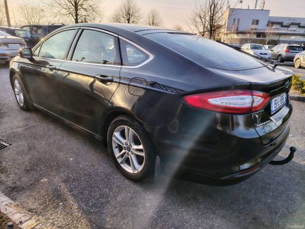 Ford Mondeo Hatchback, Diesel, 2015, Black