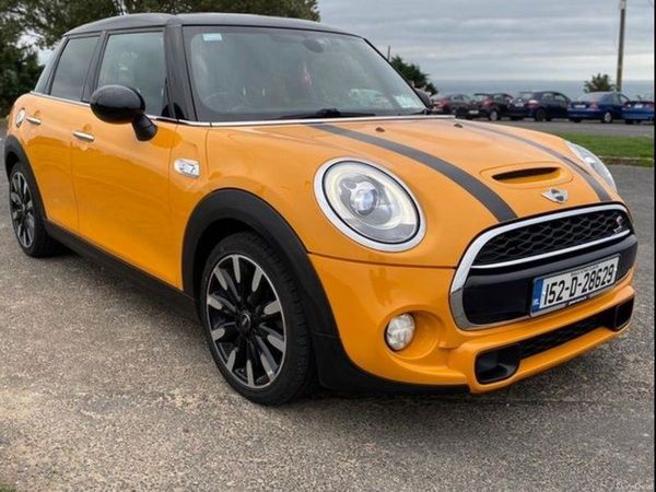 Mini Cooper Hatchback, Petrol, 2015, Orange