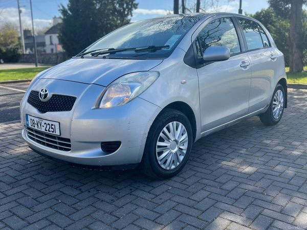 Toyota Yaris Hatchback, Petrol, 2008, Silver