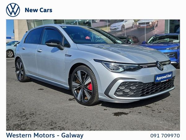 Volkswagen Golf Hatchback, Diesel, 2023, Silver