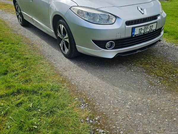Renault Fluence Saloon, Diesel, 2012, Silver