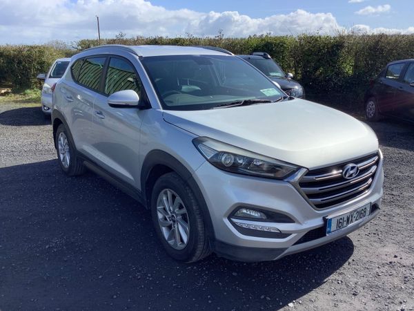 Hyundai Tucson SUV, Diesel, 2016, Silver