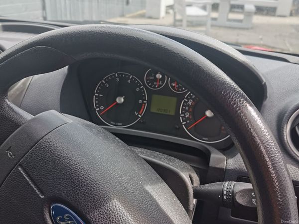 Ford Fiesta Hatchback, Petrol, 2008, Red