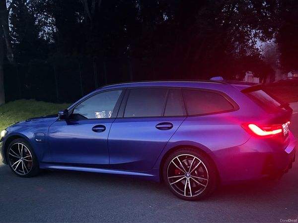 BMW 3-Series Estate, Petrol Plug-in Hybrid, 2022, Blue