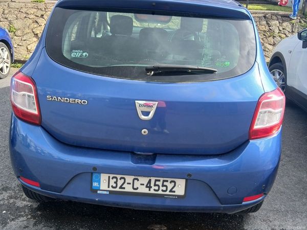 Dacia Sandero Hatchback, Petrol, 2013, Blue