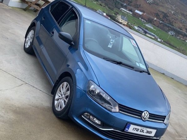 Volkswagen Polo Hatchback, Petrol, 2017, Blue