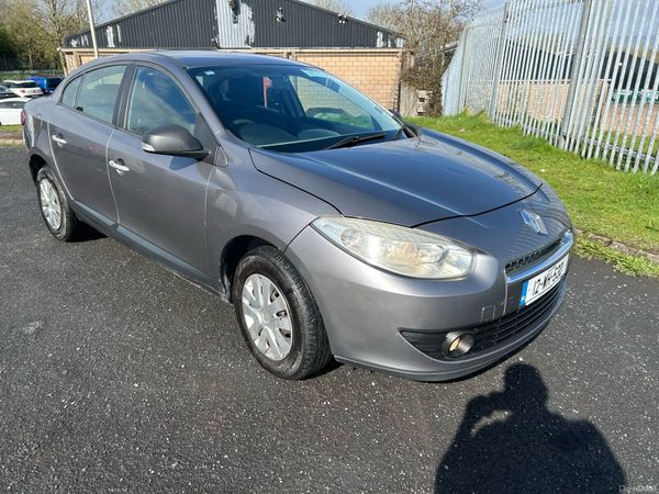 Renault Fluence Saloon, Diesel, 2012, Grey