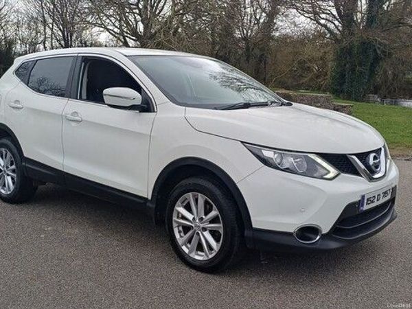 Nissan Qashqai Hatchback, Diesel, 2015, White