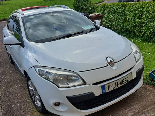 Renault Megane Estate, Diesel, 2011, White