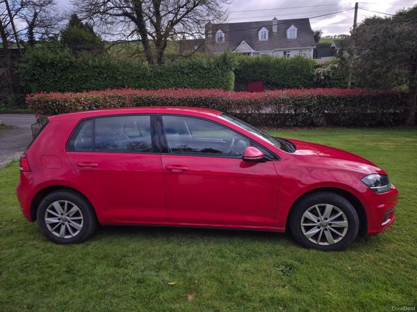 Volkswagen Golf Estate, Diesel, 2018, Red