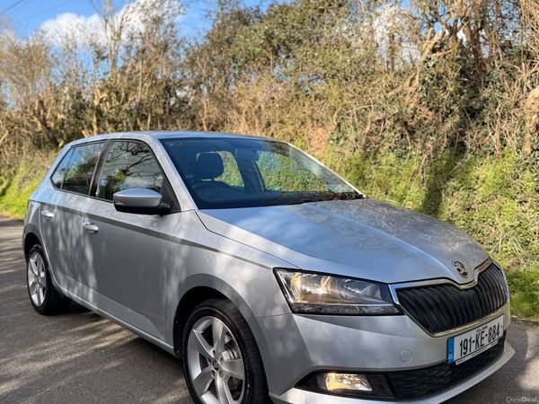Skoda Fabia Hatchback, Petrol, 2019, Grey