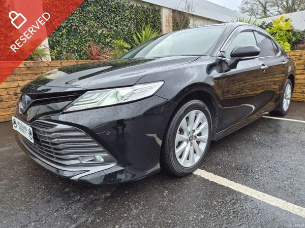 Toyota Camry Saloon, Petrol Hybrid, 2020, Black