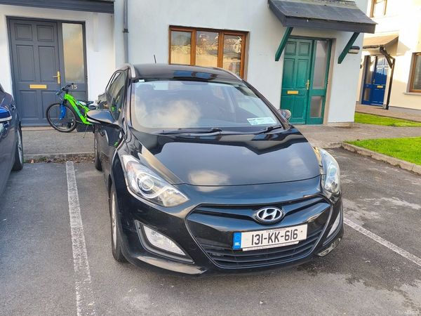 Hyundai i30 Estate/Jeep, Diesel, 2013, Black