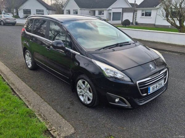 Peugeot 5008 MPV, Diesel, 2016, Black