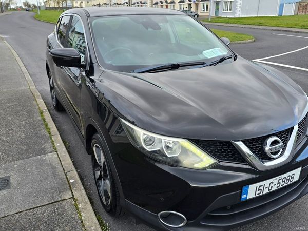 Nissan Qashqai Hatchback, Diesel, 2015, Black