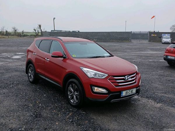 Hyundai Santa Fe SUV, Diesel, 2015, Red