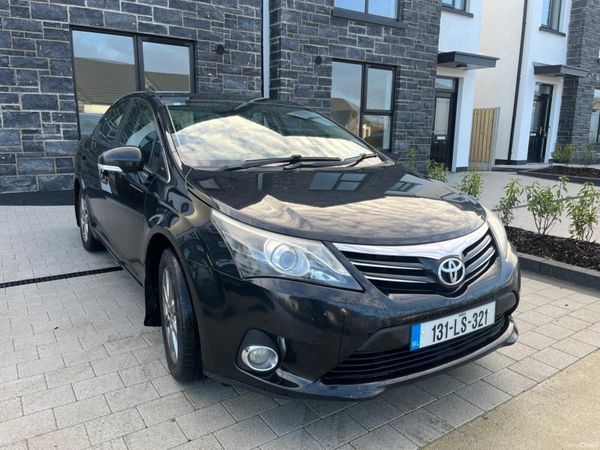 Toyota Avensis Saloon, Diesel, 2013, Black