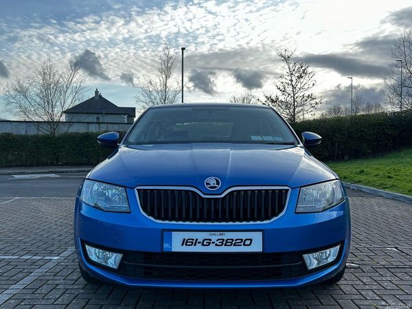 Skoda Octavia Saloon, Diesel, 2016, Blue