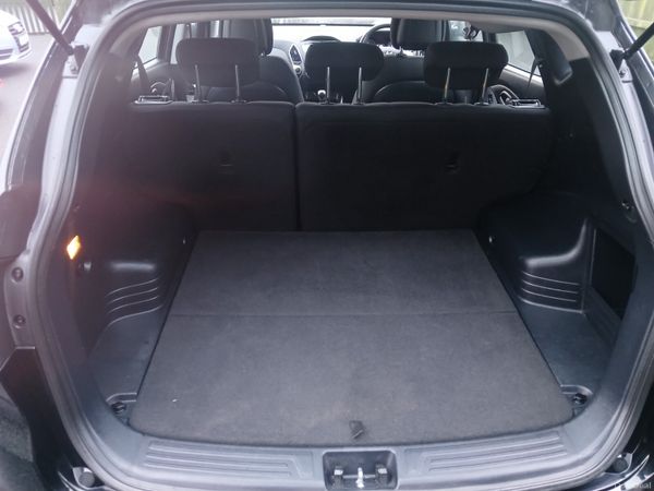 Hyundai ix35 SUV, Diesel, 2014, Grey