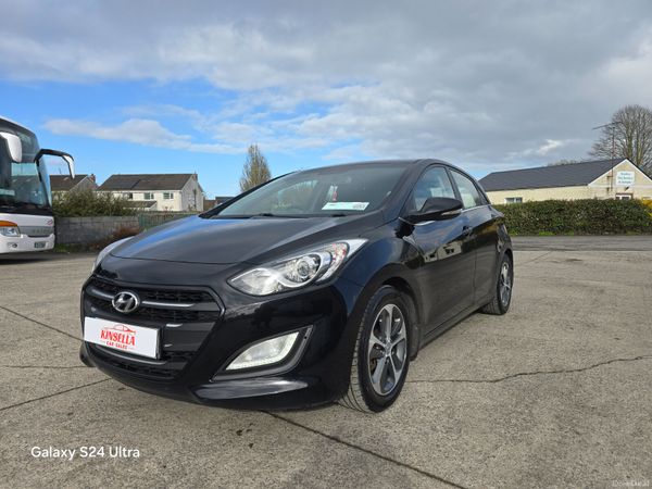 Hyundai i30 Hatchback, Petrol, 2016, Black