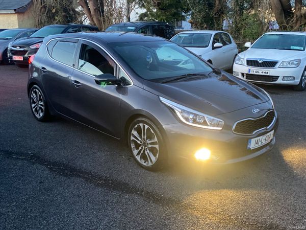 Kia Ceed Hatchback, Diesel, 2014, Silver