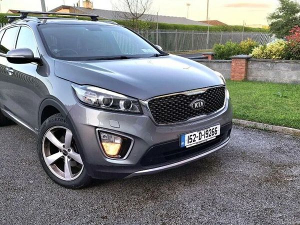 Kia Sorento SUV, Diesel, 2015, Grey