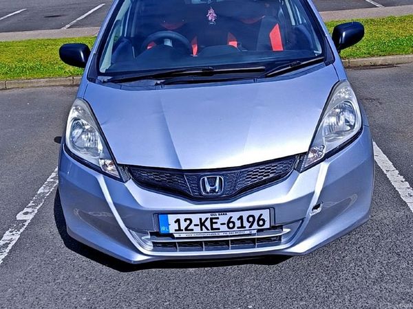 Honda Jazz Hatchback, Petrol, 2012, Silver