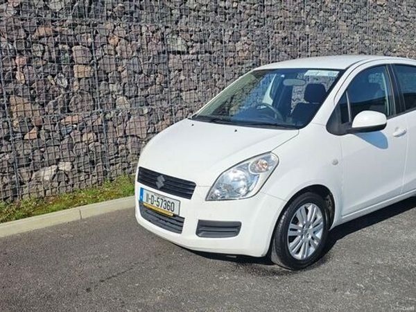 Suzuki Splash Hatchback, Petrol, 2011, White