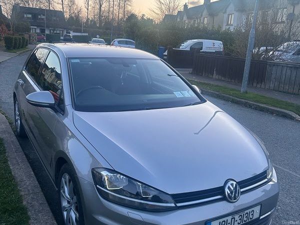 Volkswagen Golf Estate, Petrol, 2018, Grey
