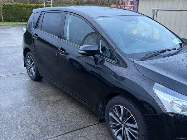 Toyota Verso MPV, Diesel, 2017, Black