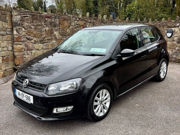 Volkswagen Polo Hatchback, Petrol, 2014, Black
