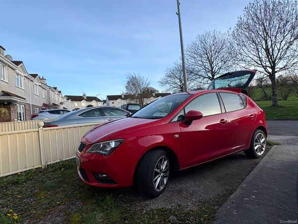 SEAT Ibiza MPV, Petrol, 2016, Red