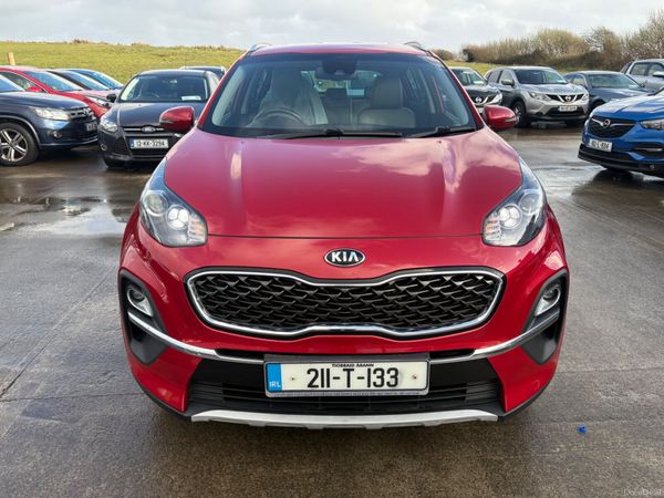 Kia Sportage SUV, Diesel Hybrid, 2021, Red