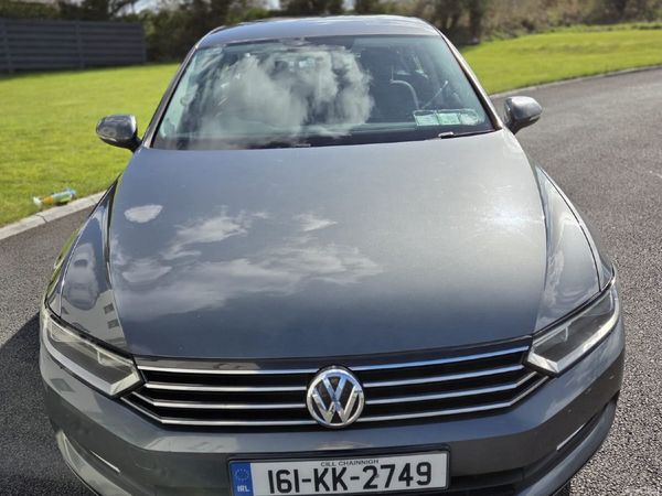 Volkswagen Passat Saloon, Diesel, 2016, Grey
