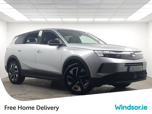 Opel Grandland SUV, Petrol Hybrid, 2025, Silver