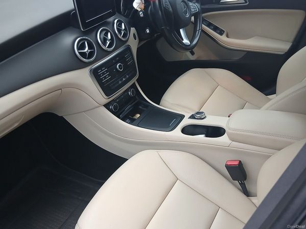 Mercedes-Benz CLA Saloon, Diesel, 2015, Black