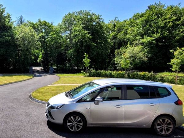 Vauxhall Zafira MPV, Diesel, 2015, Silver